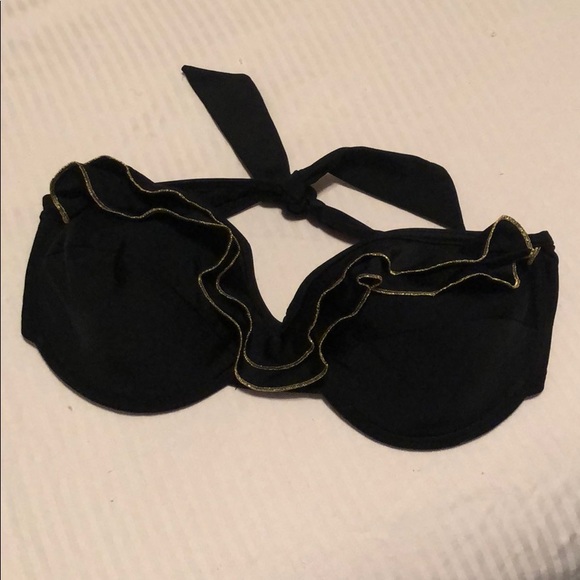 Bikini - Picture 2 of 4